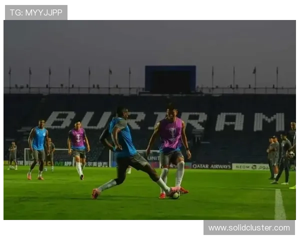 上海申花防守稳固却难求一胜,稳守战术是否面临瓶颈? 上海申花防守稳固却难求一胜,稳守战术是否面临瓶颈?