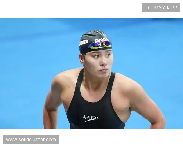 傅园慧这生活比表情包还丰富，谁能想到泳池外她这么会玩？